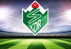 Iğdır FK teknik direktörlük görevi için Hikmet Karaman ile anlaşmaya vardı.