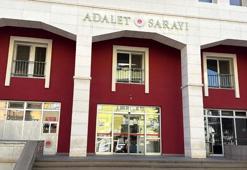 Okulda Atatürk'e hakaret ettiği öne sürülen felsefe öğretmeni tutuklandı