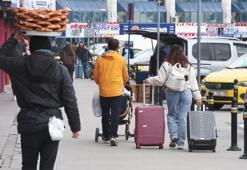 Otogarlarda bayram yoğunluğu! Ek seferler sürüyor