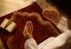 Kadir Gecesinde Tesbih Namazı Kaç Rekattır? Tesbih Namazının Kılınışı, Niyeti, Okunacak Dualar ve Adım Adım Ayrıntılı Tesbih Namazı Kılınışı