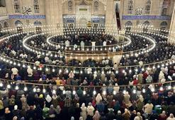 Türkiye'de Kadir Gecesi idrak edildi