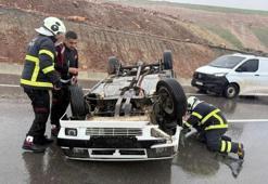 Siirt'te iki otomobilin çarpıştığı kazada 2 kişi yaralandı