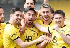 Adana 01 FK, Bucaspor 1928’i rahat geçti