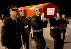 Doğubayazıt'ta askeri araç devrildi: 2 asker şehit oldu, 3 asker yaralandı