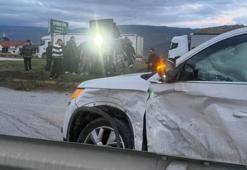 Kastamonu’da D-100 karayolunda iki cip ile otomobil çarpıştı
