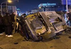 Üsküdar'da feci kaza! Kafa kafaya çarpıştılar: Yaralılar var