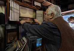 Bursa'nın nostalji doktoru: Türkiye'nin her yerinden radyo tamiri için ona gönderiyorlar