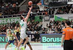 Bursaspor, Fenerbahçe Beko’yu uzatmada devirdi!