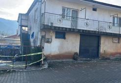 Manisa'da katliam gibi olay! Eşini ve ailesinden 3 kişiyi başlarından vurarak öldürdü: 13 yaşında çocuk bile var