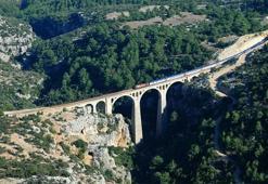 'James Bond burayı seçmişti, değerini bilemedik': Toroslar’da milyarlık hazine israf ediliyor! Varda ve Belemedik İçin korkutan rapor: Sadece selfie çekilip dönüyoruz, potansiyel heba oluyor!