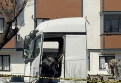 Kocaeli'de kanlı pusu: Tırın altına saklanıp öldürdü