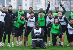 Diyarbakır, Amedspor için ayağa kalktı! Her köşe başına çıkıyor