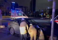 Kartal'da can pazarı: İki otomobil çarpıştı!