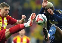 Kayserispor - Fenerbahçe maçında 3 puan 4 golle geldi! Kayseri düşme hattında kaldı Kanarya zirve takibini sürdürdü