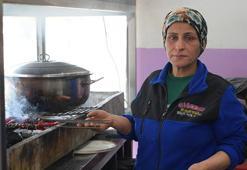 Eşinin teklifiyle hayatı değişti! Ev hanımıydı, şimdi Gaziantep'in tek kadın ustası oldu: Kapısında sıra oluyor