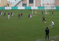 12 Bingölspor - Silifke Belediye Spor maçında puanlar paylaşıldı