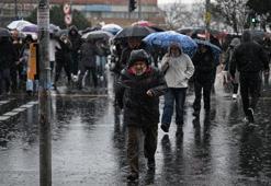 Sıcaklıklar düşüyor sağanak yağış ve fırtına kuvvetli geliyor! Meteoroloji ve İçişleri Bakanlığı sarı ve turuncu alarm verdi