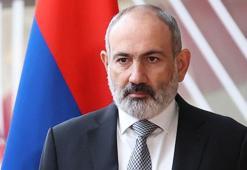 Ermenistan'da Türk bayrağının yakılmasını Başbakanı Paşinyan kınadı