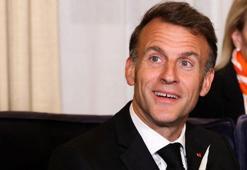 Macron'dan Yunanistan'a: Egemenliğinize meydan okunursa burada olacağız