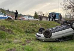 Babasından izinsiz aldığı otomobille şarampole yuvarlandı