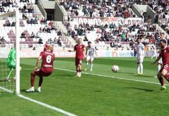 Elazığspor evinde 24 Erzincanspor'u rahat geçti