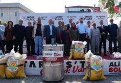 Tarsus Belediyesi'nden üreticiye bayram hediyesi: %50 hibeli mineral taşı desteği başladı: 80 ton yem dağıtıldı!