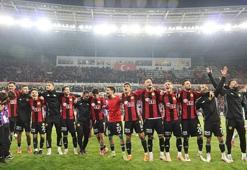 Eskişehirspor, Ayvalıkgücü Belediyespor maçı öncesi bomba patladı