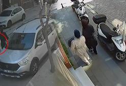 Bayrampaşa'da kadın hırsızların milyonluk vurgunu! İçi altın dolu kasayı kucaklayıp çıktılar: O anlar kamerada