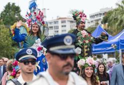 İzmir Balkon-Bahçe Bitkileri Festivali başladı! Şehirde çiçek açtı, her yer rengarenk oldu