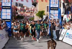 Dördüncü Çeşme Yarı Maratonu 5K gün batımı koşusuyla başladı