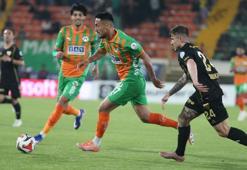 Alanyaspor Teknik Direktörü Pereira: Ana hedefimize ulaştık, geçen seneden daha iyi bir sene geçiriyoruz