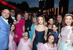SİHİRLİ ANNEM'e festival gibi gala