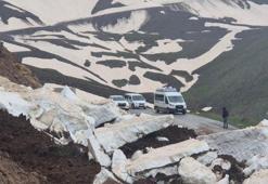 Muş'ta heyelan nedeniyle kapanan Çavuştepe-Üçevler grup yolu açıldı