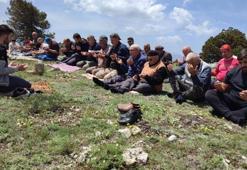 Çardak'ta yüzyıllık şükür geleneği Kimya Dede zirvesinde yaşatıldı
