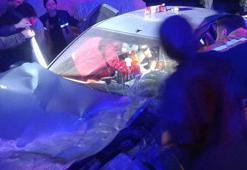 Sürücüsünün kontrolünü yitirdiği otomobil takla attı