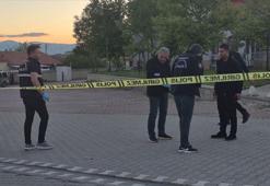 İki grup arasında sanal medya üzerinden başlayan tartışma silahlı ve bıçaklı kavgaya dönüştü