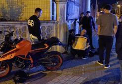 Kaldırıma ve site duvarına çarpan motosikletin sürücüsü yaralandı