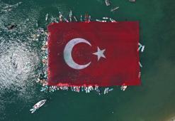 Doğa harikası Sapanca Gölü'nde tüyleri diken diken eden görsel şölen