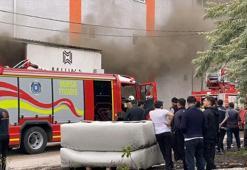 Bursa'da koltuk fabrikasının deposunda yangın çıktı