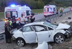 Bayram tatili yolunda otomobil takla attı 4 kişi yaralandı