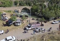 Diyarbakır'da kurban skandalı: Tarihi köprünün dibine pazar kurdular