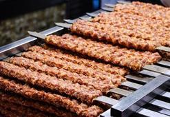 Herkes bakteriden korkuyor ama... Asıl tehlike etin içindeki bu canlılar! Bayramda hastanelik olmak istemiyorsanız dikkat!