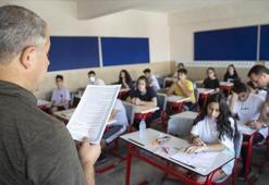 Bakan Tekin duyurdu! Öğretmenlere ikinci iller arası isteğe bağlı yer değiştirme hakkı