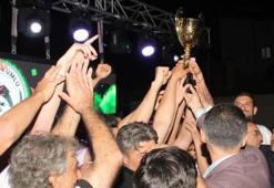 Konya'nın şampiyonu Üzümlüspor’da büyük coşku