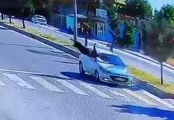 Ceylanpınar’da otomobilin, yayaya çarptığı kaza kamerada