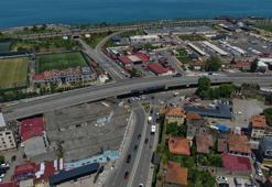 10 yıl önce hizmete açılan milyonluk Reşadiye Viyadüğü'nde yıkım çalışmaları başladı