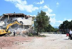Kocaeli'de yıkım bitti, hastane için arazi oldu: Kartepe'de bir aşama bitti