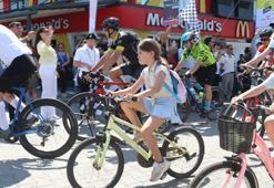 Sokaklar L'Etape Marmaris by Tour de France ile renklendi