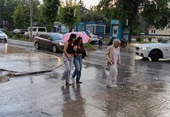 Edirne ve Kırklareli'de sağanak etkili oldu! Vatandaşlar zor anlar yaşadı