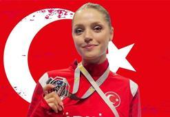 Zehra Orhan Almanya’da kürsüde! Hedef olimpiyat kotası!